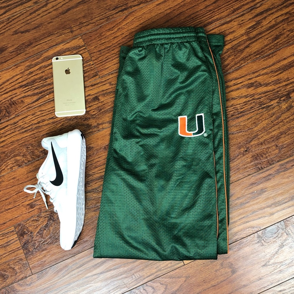 UM Sweatpants